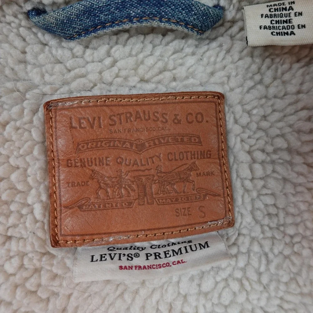 Levis Premium Denim Jacket Mens Small Blue Sherpa Lined Bomber Button Insulated
